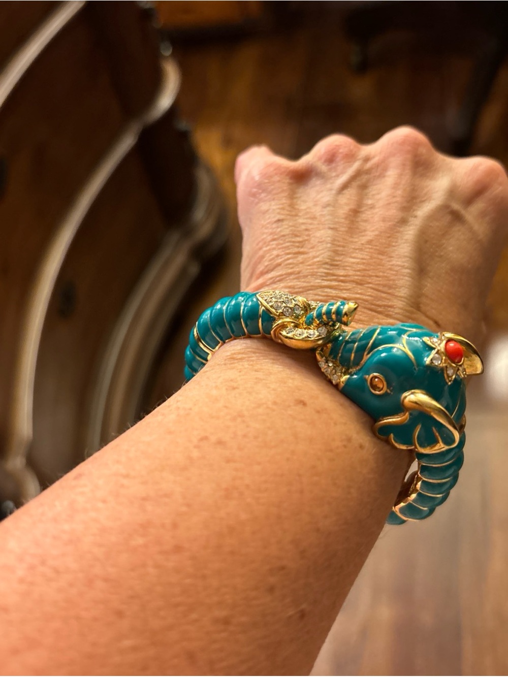 Kenneth Jay Lane KJL Teal Enamel & Rhinestone Elephant Head Cuff Bracelet - Picture 5 of 10